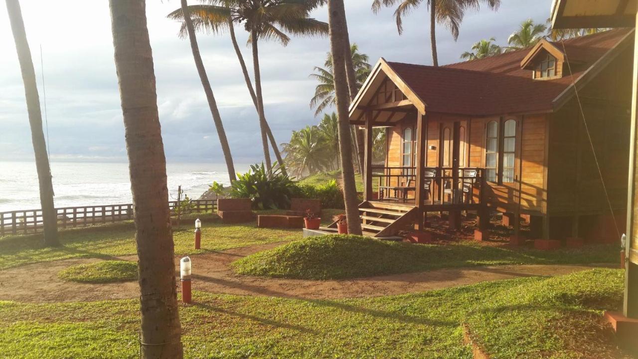 深海海滩度假酒店 瓦尔卡拉 外观 照片