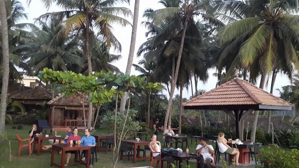 深海海滩度假酒店 瓦尔卡拉 外观 照片